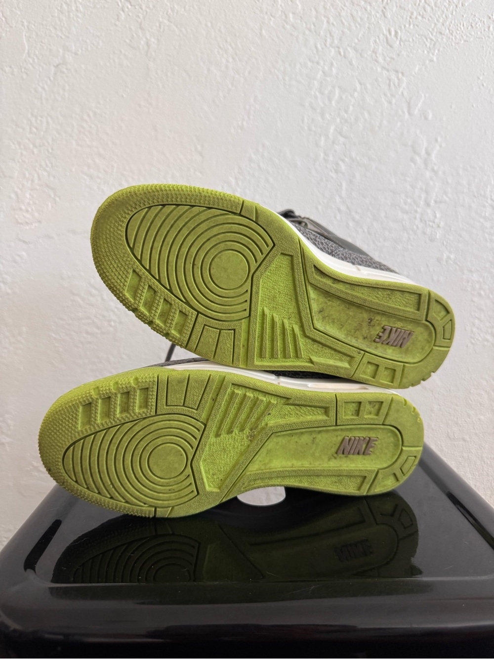 Nike Lime Green and Gray Women’s Sneakers